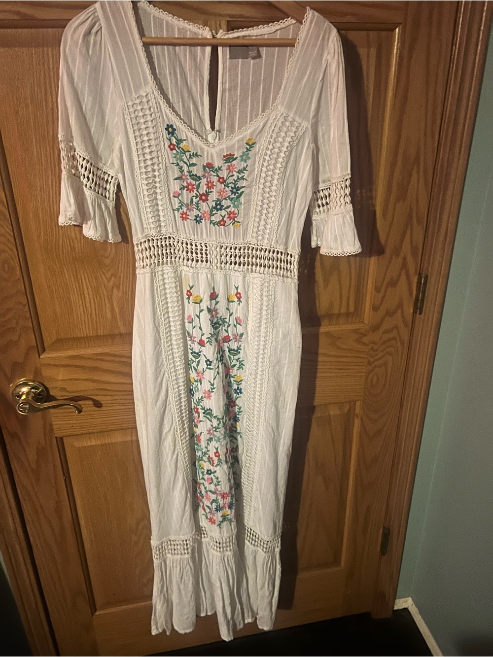 ASOS White Embroidered Boho Maxi Dress - Floral Detail Size 6